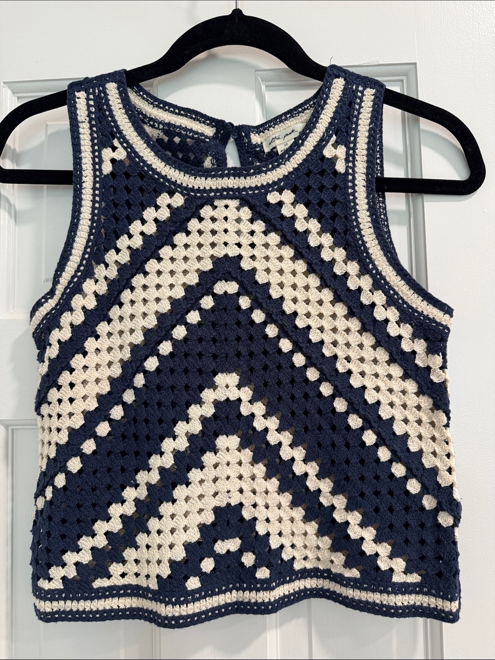 Ultra Pink Navy Blue and Cream Crochet Crop Top